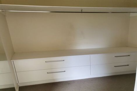 Photo of property in 52b Royal View Road, Te Atatu South, Auckland, 0610