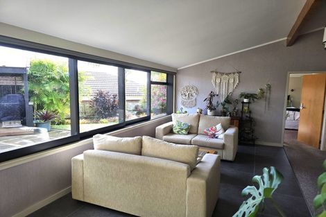 Photo of property in 18 Ruamoana Place, Omokoroa, 3114