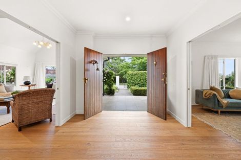 Photo of property in 130 Margaret Avenue, Havelock North, 4130