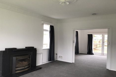 Photo of property in 18 Dudley Street, Levin, 5510