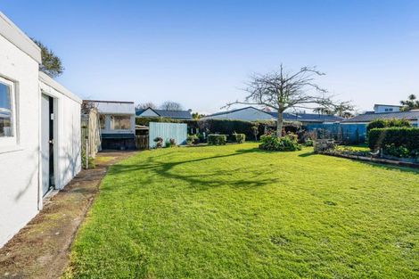 Photo of property in 11 Miranda Street, Stratford, 4332