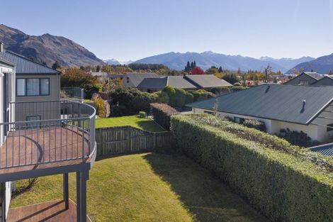 Photo of property in 77b Meadowstone Drive, Wanaka, 9305