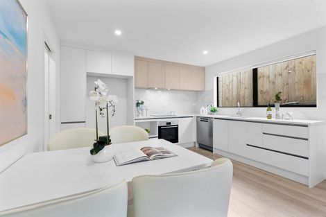 Photo of property in 165d Wiseley Road, West Harbour, Auckland, 0618