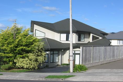 Photo of property in 8 Radstock Grove, Churton Park, Wellington, 6037