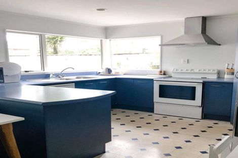 Photo of property in 8f2- Tulsa Grove, Totara Park, Upper Hutt, 5018