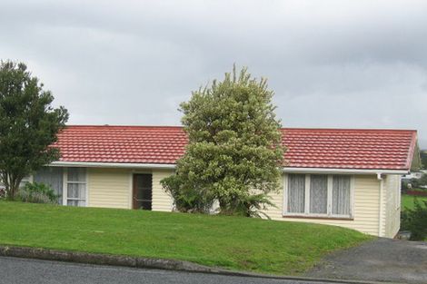 Photo of property in 15 Ogle Crescent, Te Kamo, Whangarei, 0112