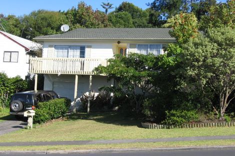 Photo of property in 39 Oaktree Avenue, Browns Bay, Auckland, 0630