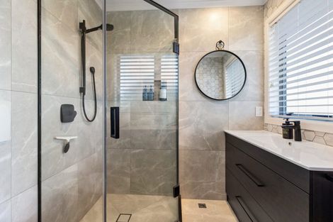 Photo of property in 16/7 Salisbury Avenue, Mount Maunganui, 3116