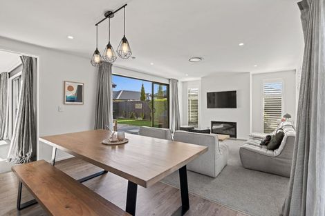 Photo of property in 15 Luxembourg Crescent, Halswell, Christchurch, 8025