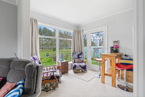 Photo of property in 40 Garth Road, Levin, 5571