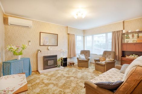 Photo of property in 51 Leicester Street, Cannons Creek, Porirua, 5024