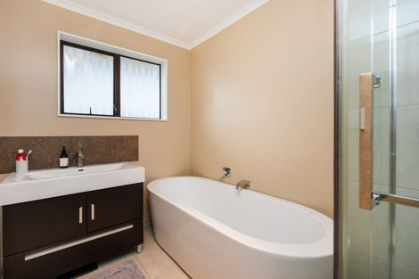 Photo of property in 23 Norfolk Crescent, Feilding, 4702