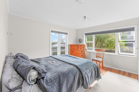 Photo of property in 130 Brooklands Road, Brooklands, New Plymouth, 4310
