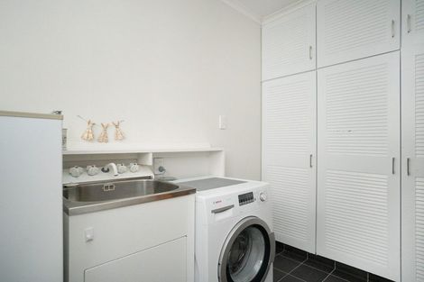 Photo of property in 56 Collingwood Street, Hokowhitu, Palmerston North, 4410