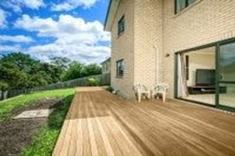 Photo of property in 62 Laurel Oak Drive, Schnapper Rock, Auckland, 0632