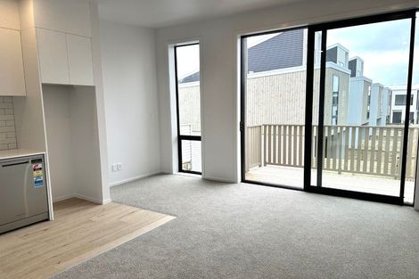 Photo of property in 13 Kamahi Place, Paraparaumu, 5032