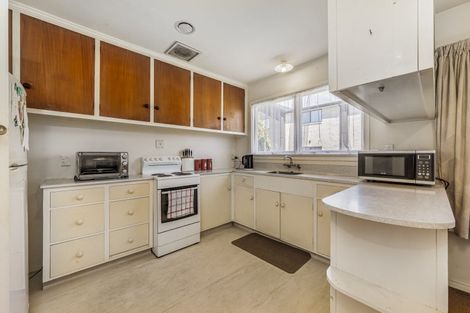 Photo of property in 6 Apollo Place, Papanui, Christchurch, 8052