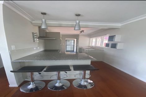 Photo of property in 5 Hallberry Road, Mangere East, Auckland, 2024