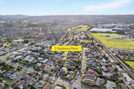 Photo of property in 2 Septimus Place, Henderson, Auckland, 0612