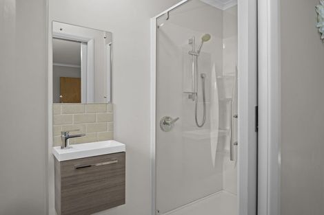 Photo of property in 5c Janet Frame Way, Whitemans Valley, Upper Hutt, 5371