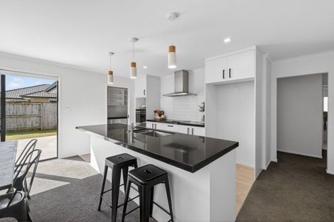 Photo of property in 229 Te Okuroa Drive, Papamoa, 3118