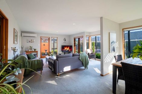 Photo of property in 52 Arlington Street, Burnside, Christchurch, 8053