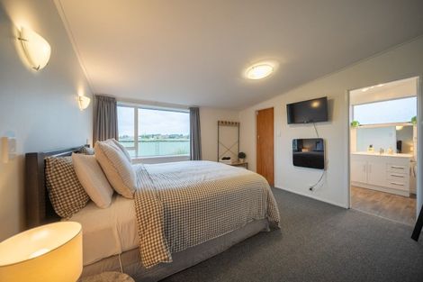 Photo of property in 36 Govan Drive, Te Anau, 9600