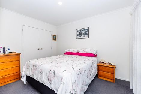 Photo of property in 4u1 Ross View Terrace, Dinsdale, Hamilton, 3204