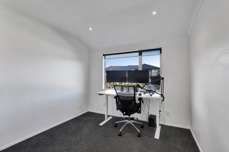 Photo of property in 28a Jules Crescent, Bell Block, New Plymouth, 4312