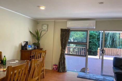 Photo of property in 1/329 Pakuranga Road, Pakuranga Heights, Auckland, 2010