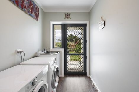Photo of property in 29 Fry Road, Halcombe, Feilding, 4777