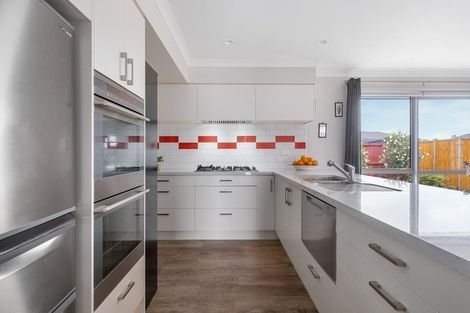 Photo of property in 34 Oakwood Way, Papamoa Beach, Papamoa, 3118