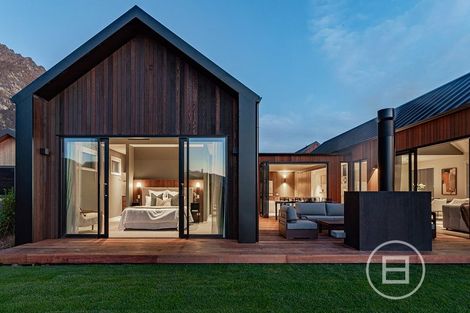 Photo of property in 8 Stockyard Lane, Jacks Point, Queenstown, 9371