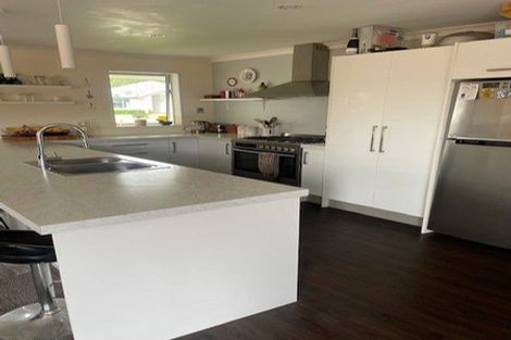 Photo of property in 18 Franklin Drive, Rangiora, 7400