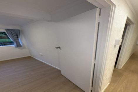 Photo of property in 8 Awaruku Road, Torbay, Auckland, 0630