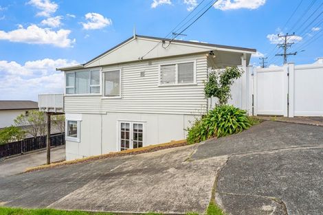 Photo of property in 75 Stanmore Bay Road, Stanmore Bay, Whangaparaoa, 0932
