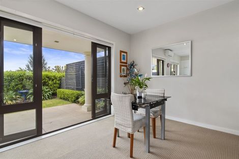 Photo of property in 140 Gills Road, Albany Heights, Auckland, 0632