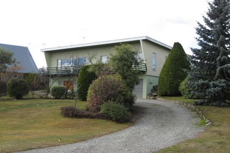 Photo of property in 46 Hunter Crescent, Wanaka, 9305