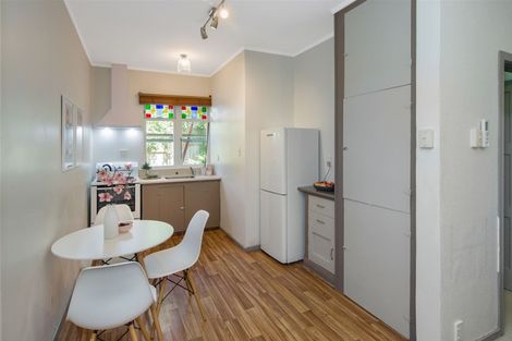 Photo of property in 12f3 Norna Crescent, Kelburn, Wellington, 6012