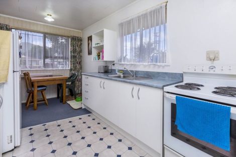 Photo of property in 48f1- Kowhai Avenue, Ebdentown, Upper Hutt, 5018