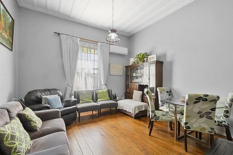 Photo of property in 49 Parris Street, Waitara, 4320