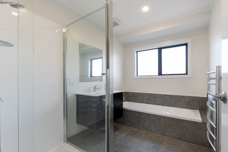 Photo of property in 450 Cambridge Terrace, Naenae, Lower Hutt, 5011