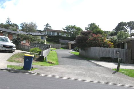 Photo of property in 33 Carillon Place, Massey, Auckland, 0614