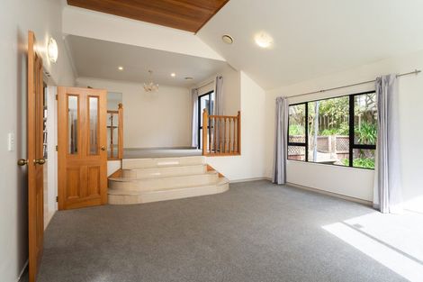 Photo of property in 9 Corsham Grove, Churton Park, Wellington, 6037