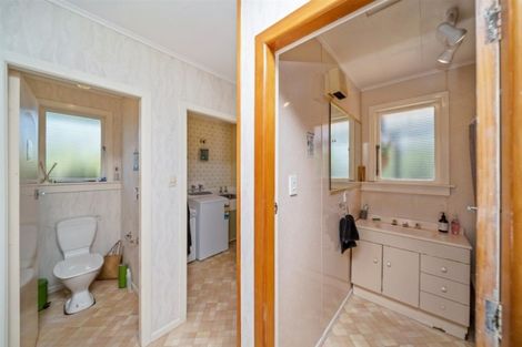 Photo of property in 48 Ramanui Avenue, Hawera, 4610