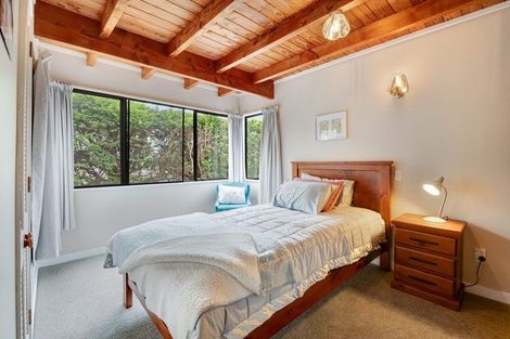 Photo of property in 22b Stanmore Bay Road, Stanmore Bay, Whangaparaoa, 0932