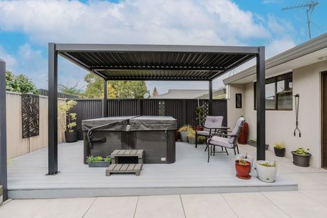 Photo of property in 32 Ranui Street, Dinsdale, Hamilton, 3204