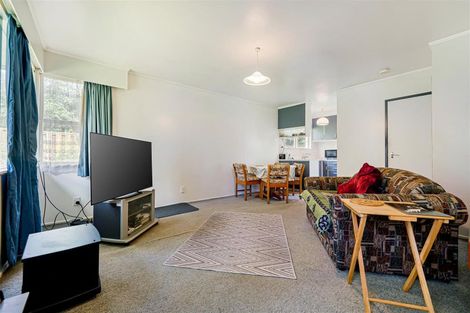 Photo of property in 2/375 Pakuranga Road, Pakuranga Heights, Auckland, 2010
