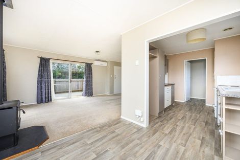 Photo of property in 40 Geraldine Crescent, Cloverlea, Palmerston North, 4412