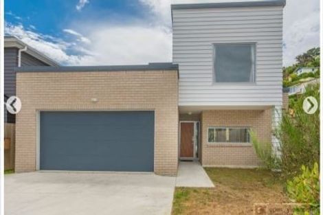 Photo of property in 8 Cresswell Place, Johnsonville, Wellington, 6037